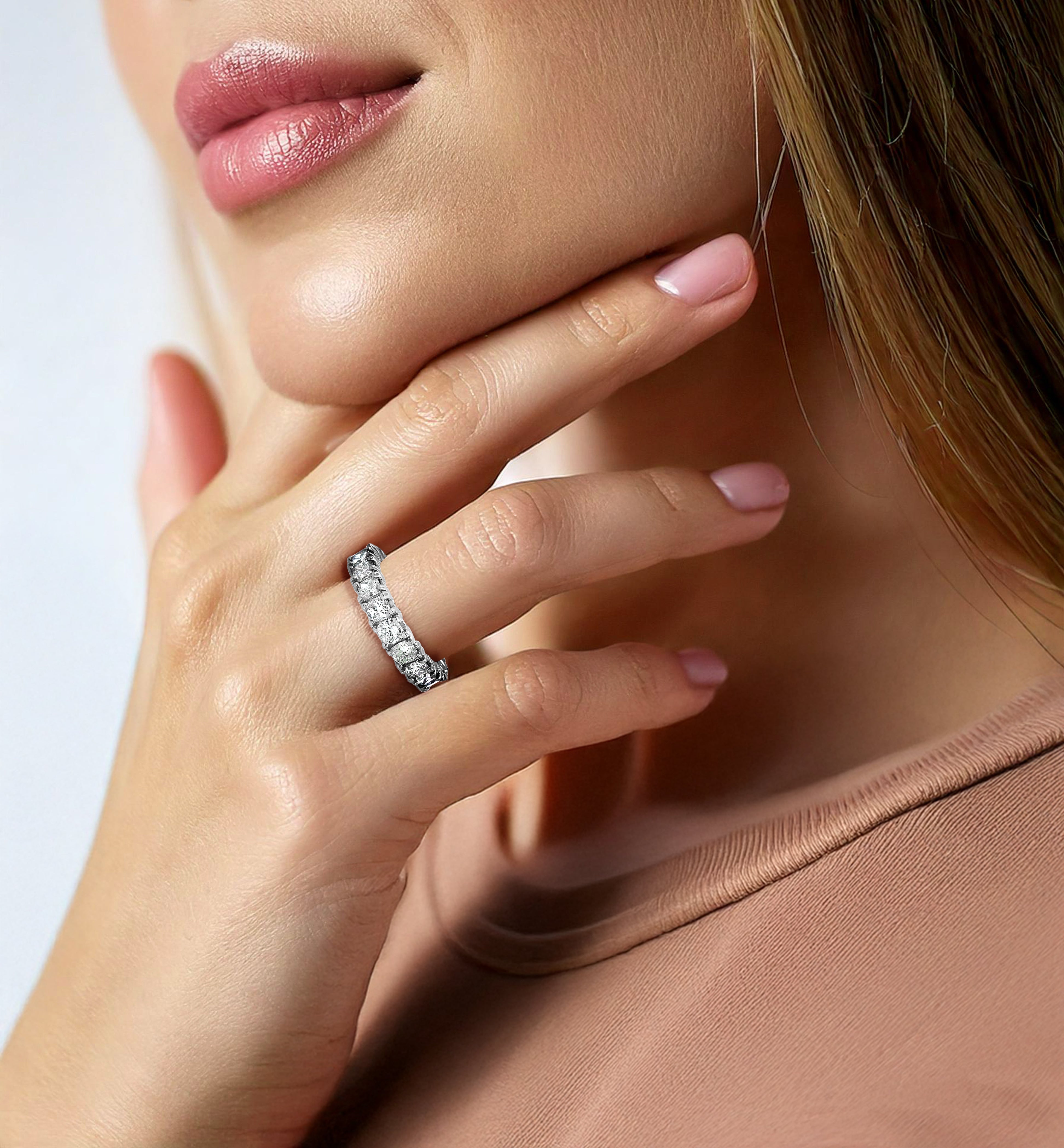Cushion Cut Diamond Eternity Band