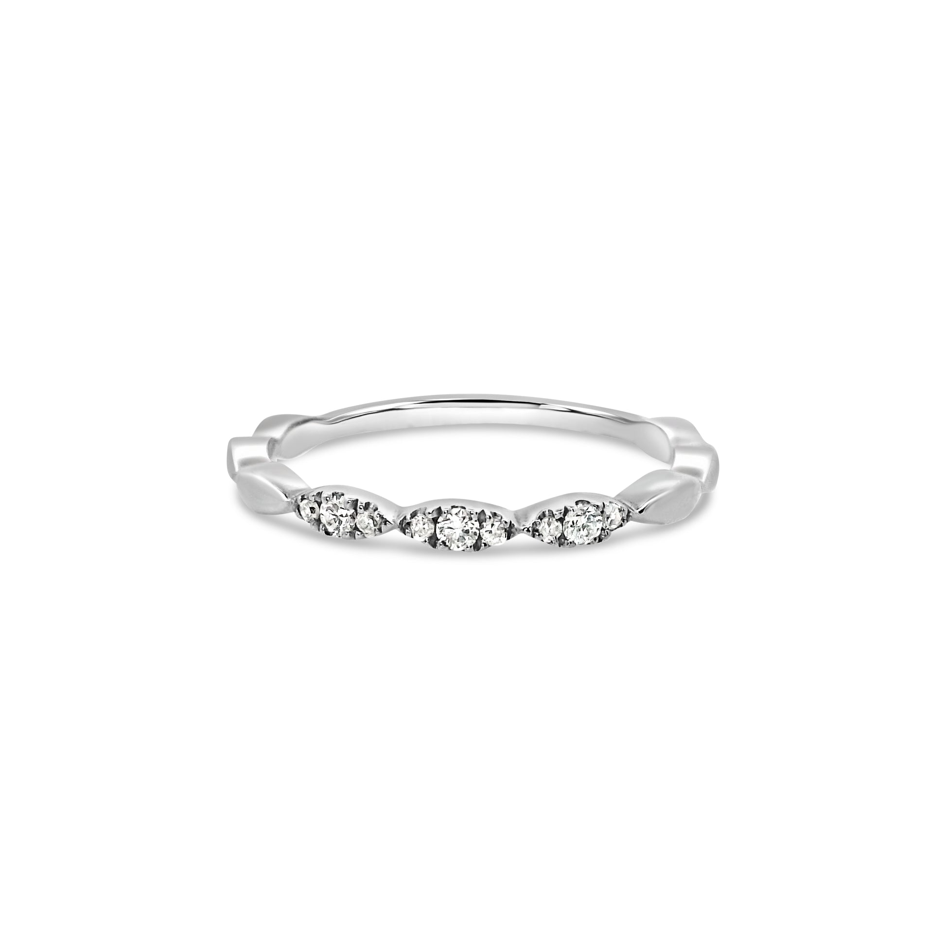 Diamond Twist Band