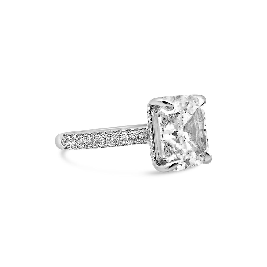 Radiant Cut Diamond Ring